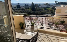 Polis Mountain And Sea View Apartment